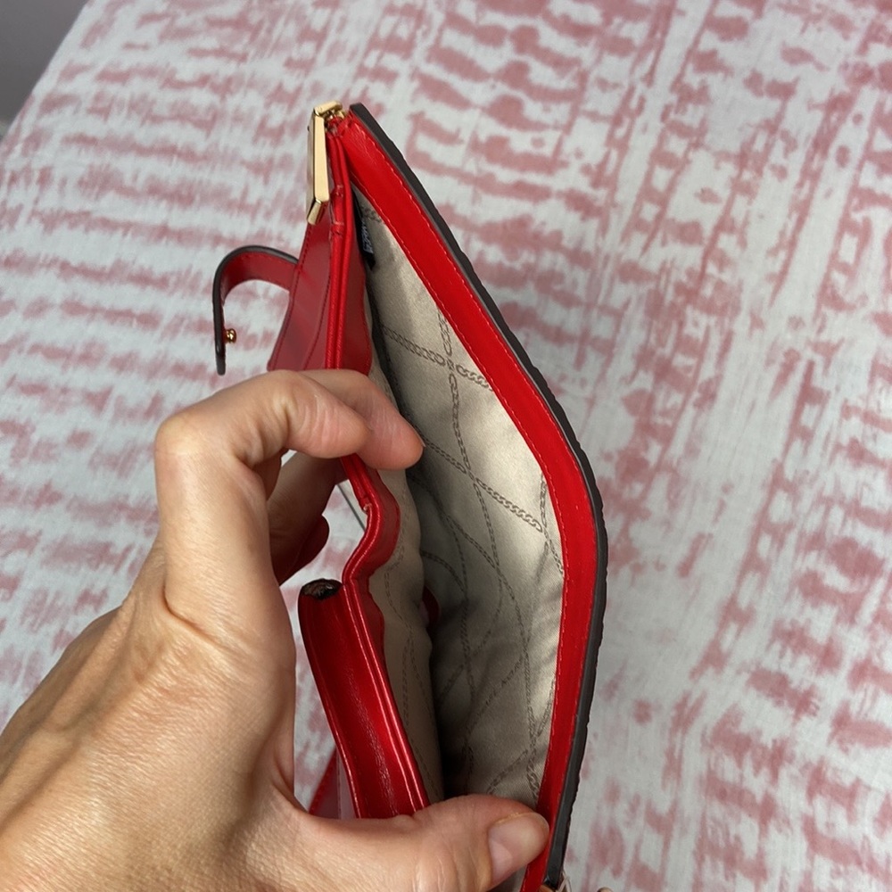 NWT MSRP$198 Michael Kors Jet Set Crimson Glitter Logo Double Zip Wristlet Gift - Picture 6 of 7